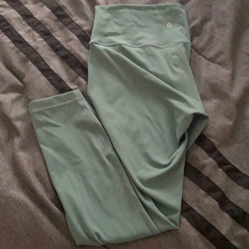 Lululemon wunder train